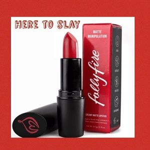 Fully Fire matte lipstick in color here to slay 💄💄💄